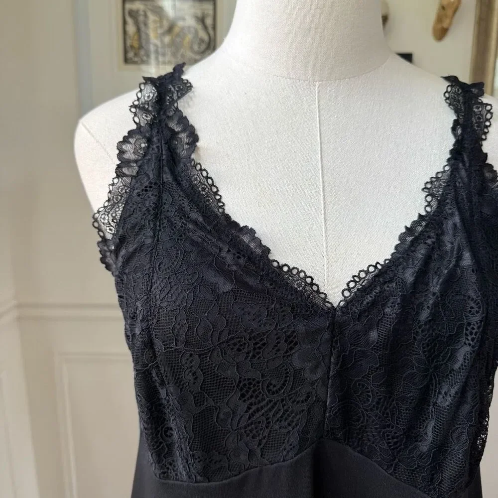 NWOT Flora Nikrooz Floral Lace Trim Chemise XL